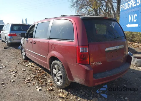 2010 Dodge Grand Caravan Crew z USA, uszkodzony, nr VIN 2D4RN6DXXAR488760